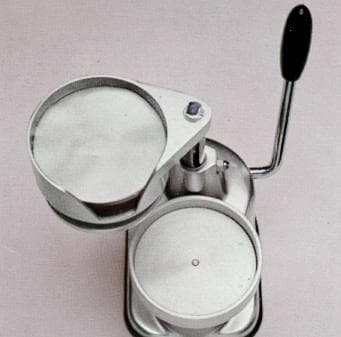 Omcan 11428 Presse à hamburger / forme à galettes Omas de 5,2″ de diamètre, capacité de 8 à 10 oz | Trento