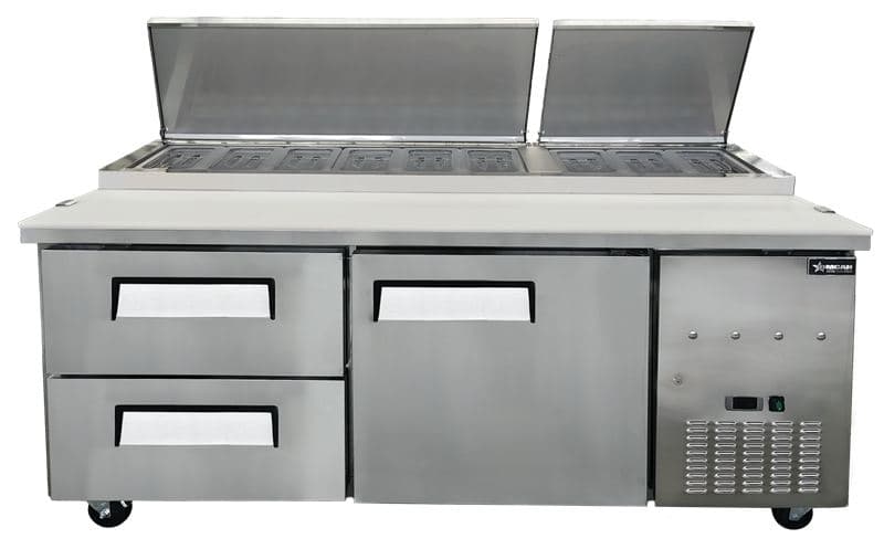Omcan 49298 Table de préparation réfrigérée pour pizza de 71″ à une (1) porte avec tiroirs, 22 pi³ (623 L), acier inoxydable
