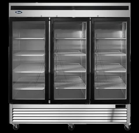 Atosa MCF8708GR Réfrigérateur vitré en acier inoxydable à trois portes de 81″ de large