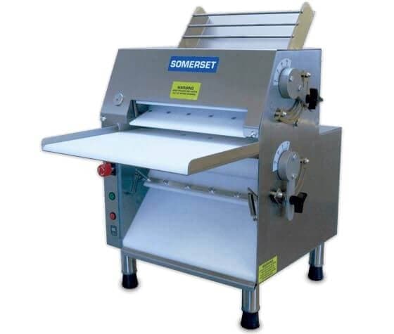Rouleuse à pâte Somerset CDR-1550